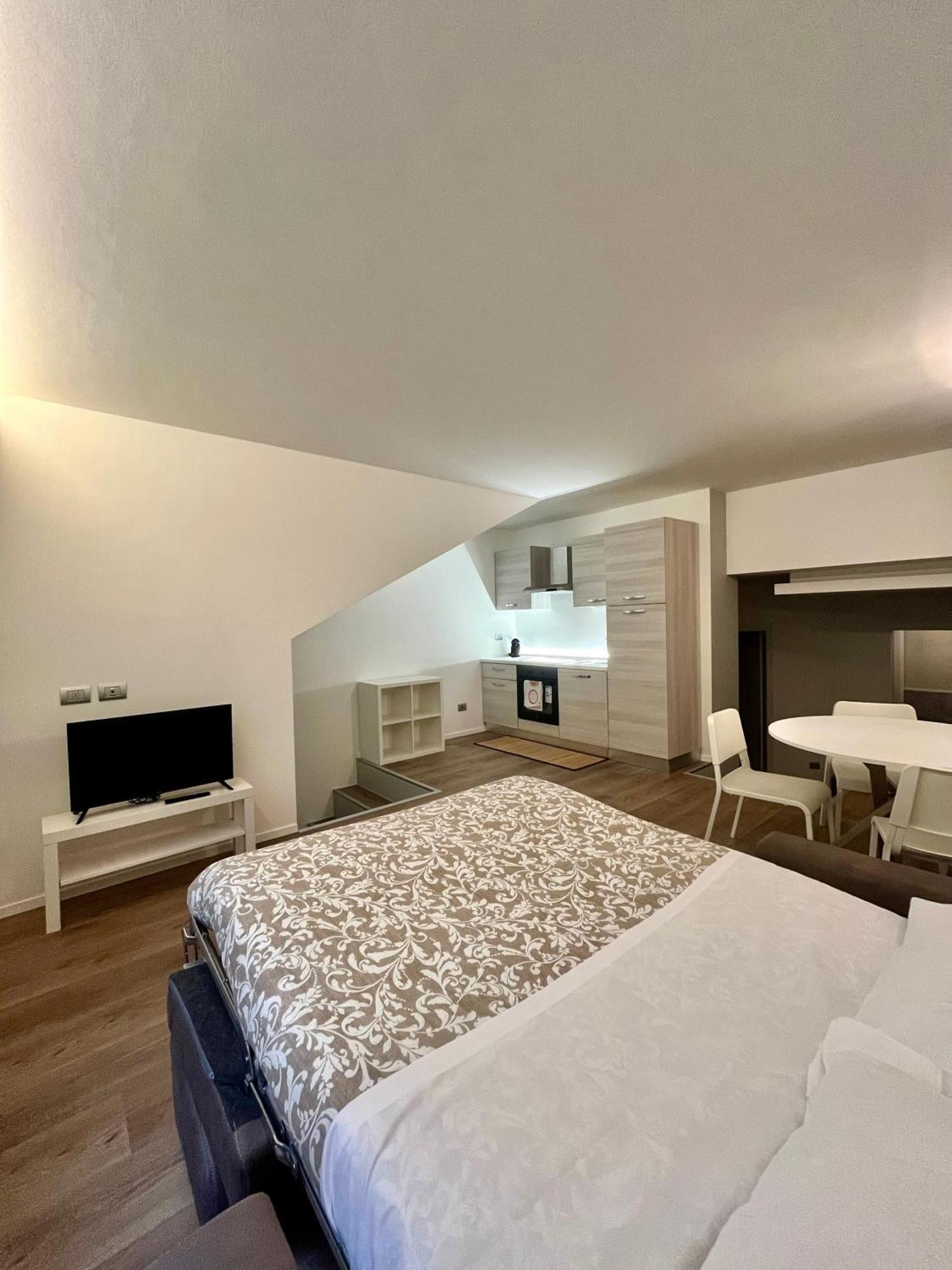 Central Side Apartment 밀라노 외부 사진